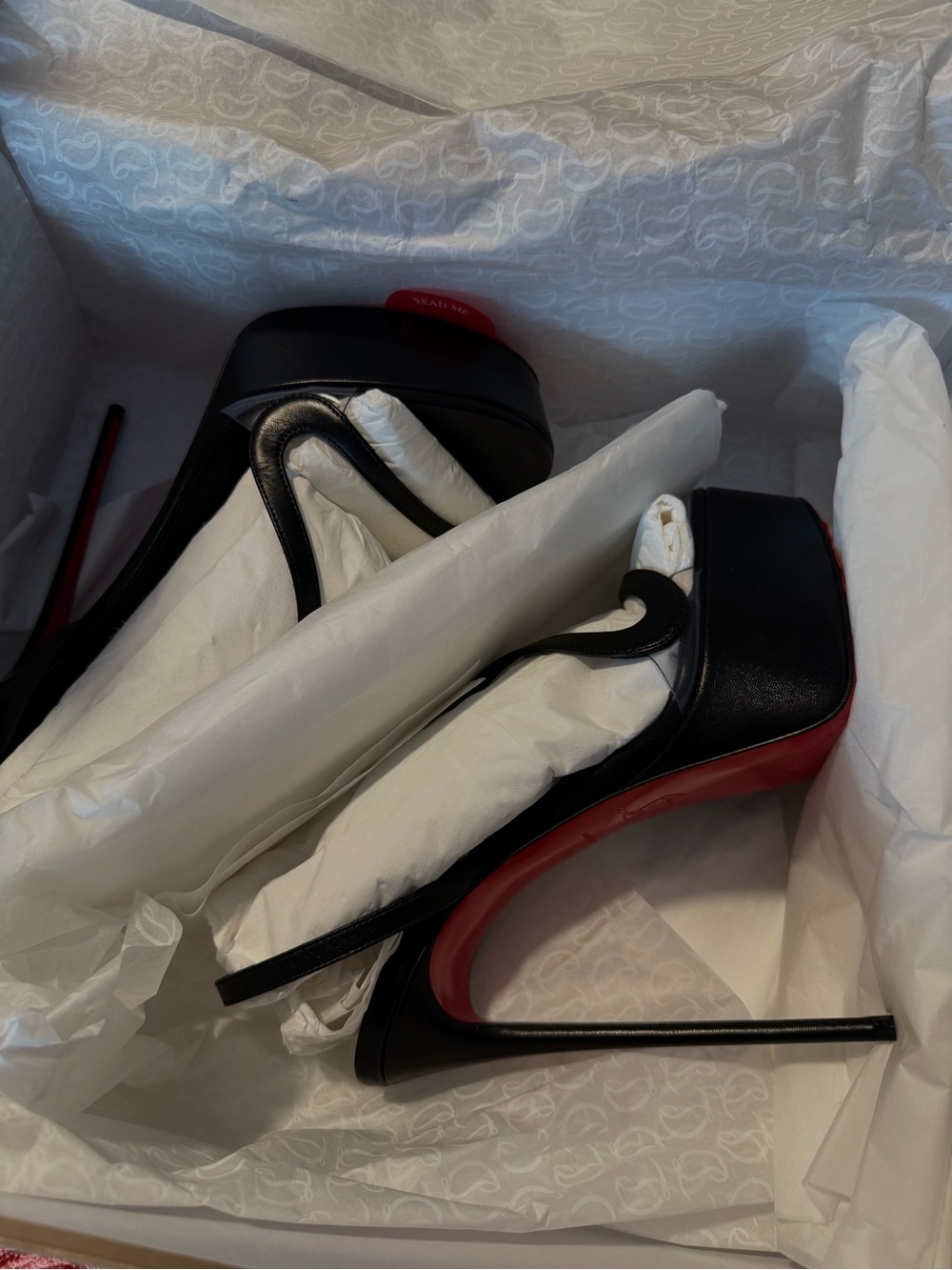 Christian loubs size